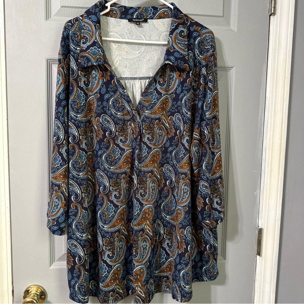 Blue and Brown Paisley Tunic 3/4 Sleeve Notched Collar